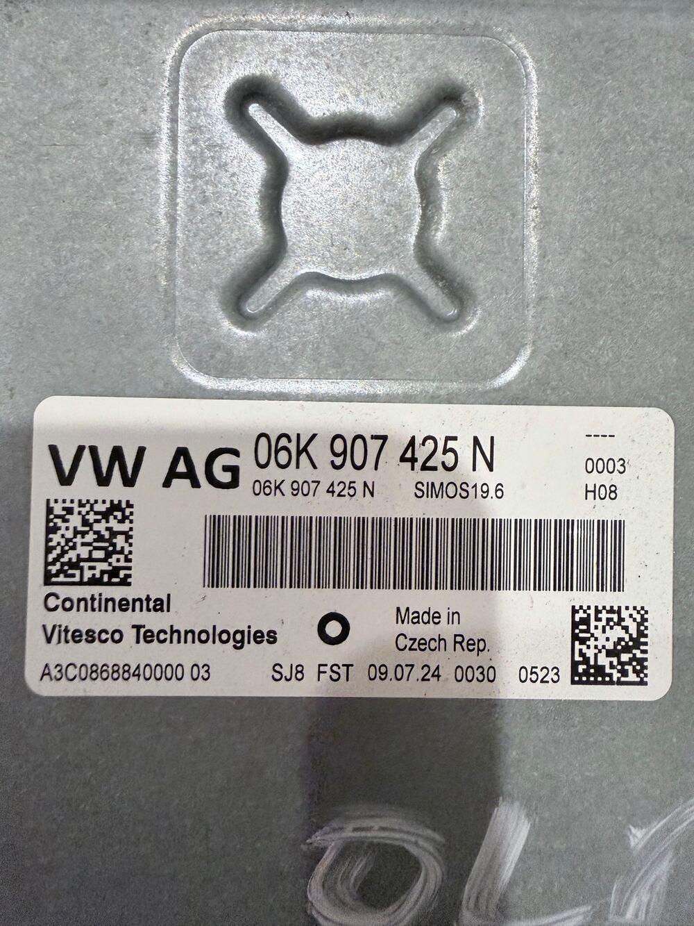 Volkswagen VW 2024 ATLAS OEM Engine Control Module ECU Automatic 06K 907 425 N